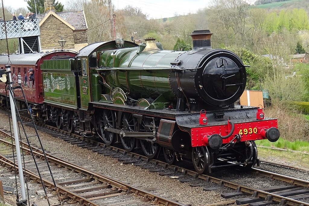 gwr-4900-class-4930-hagley-hall-severn-valley-railway.jpg