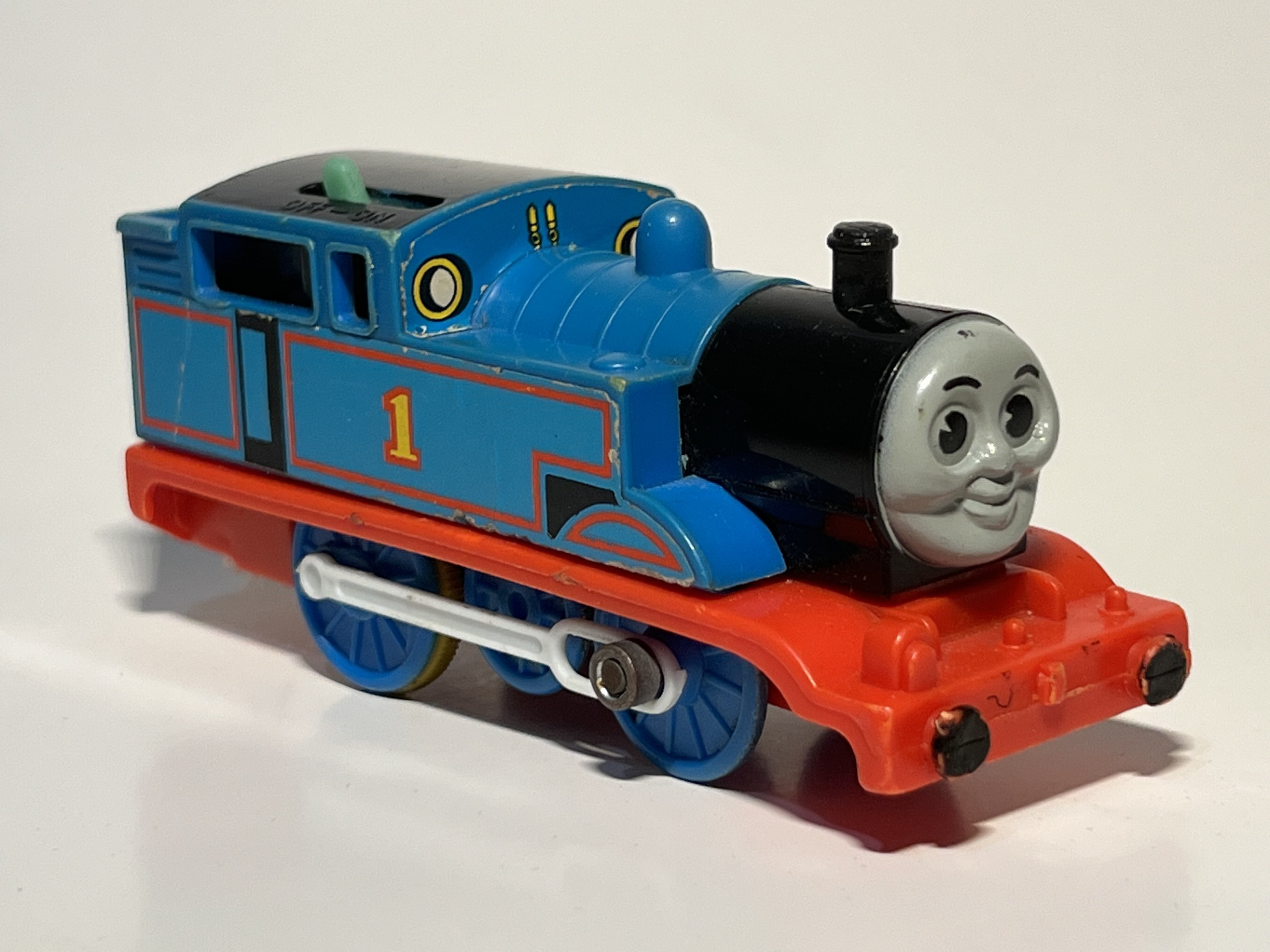 unusual-old-bootleg-tomy-thomas2.jpg